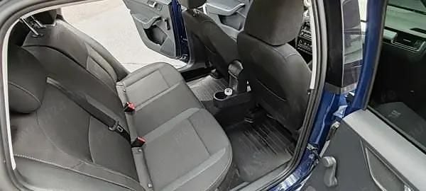 Second-hand Skoda Rapid 115 CP (84 kW) 2015 Albastru Hatchback