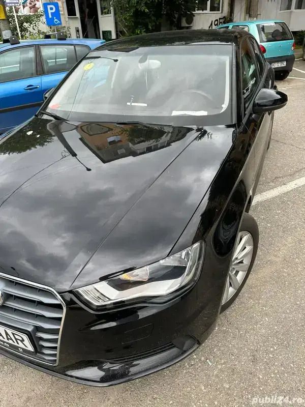 Second-hand Audi A3 120 CP (88 kW) 2015 Negru Berlinǎ