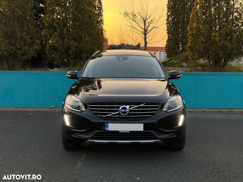 Culoarenegru Utilizat 2015 Volvo XC60 Summum SUV | 16.150 EUR (Preț OK) - Imagine 1/4