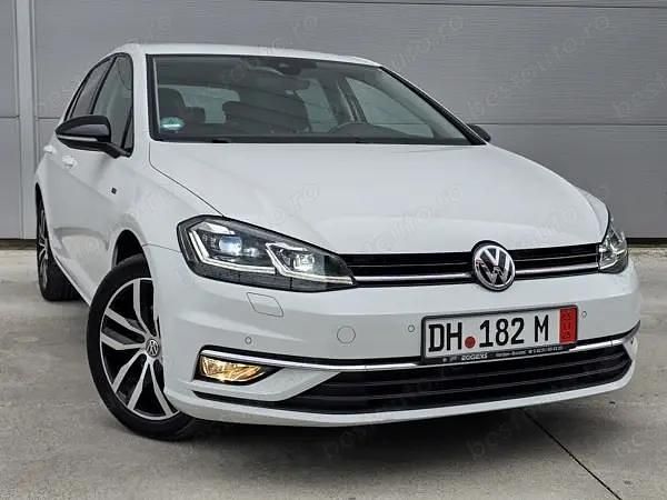 Alb Utilizat 2019 VW Golf VII Join Hatchback | 13.450 EUR (Puțin scump) - Imagine 1/4