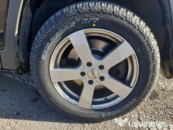 Second-hand Jeep Cherokee Limited 170 CP (125 kW) 2015 Negru SUV