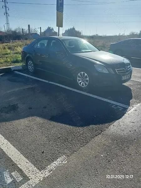 Second-hand Mercedes C200 134 CP (98 kW) 2009 Negru Berlinǎ