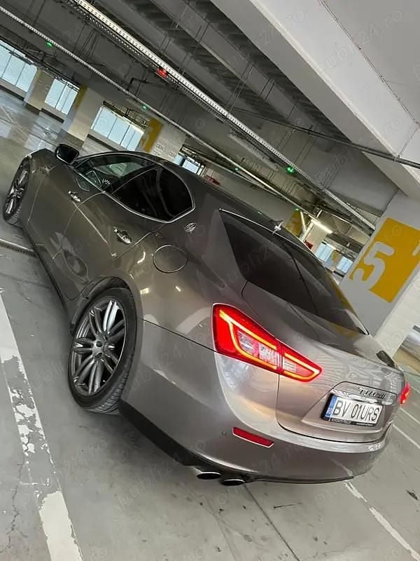 Second-hand Maserati Ghibli 275 CP (202 kW) 2015 Berlinǎ