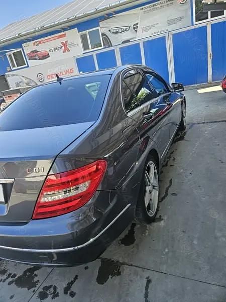 Second-hand Mercedes C220 125 CP (91 kW) 2012 Berlinǎ