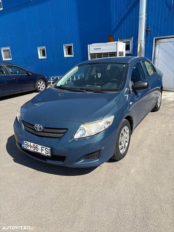Culoarealbastru Utilizat 2007 Toyota Corolla Berlinǎ | 4.100 EUR (Preț OK) - Imagine 1/4