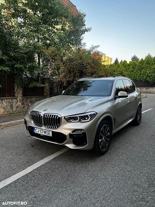 Second-hand BMW X5 Sport Line 340 CP (250 kW) 2018 Culoaregalbeuriu SUV