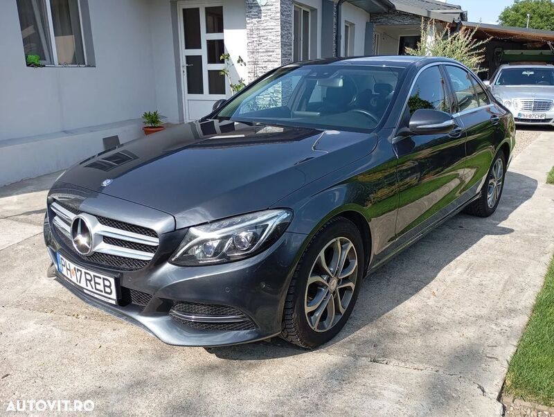 Gri Utilizat 2014 Mercedes C220 Berlinǎ | 15.200 EUR (Preț OK) - Imagine 1/4