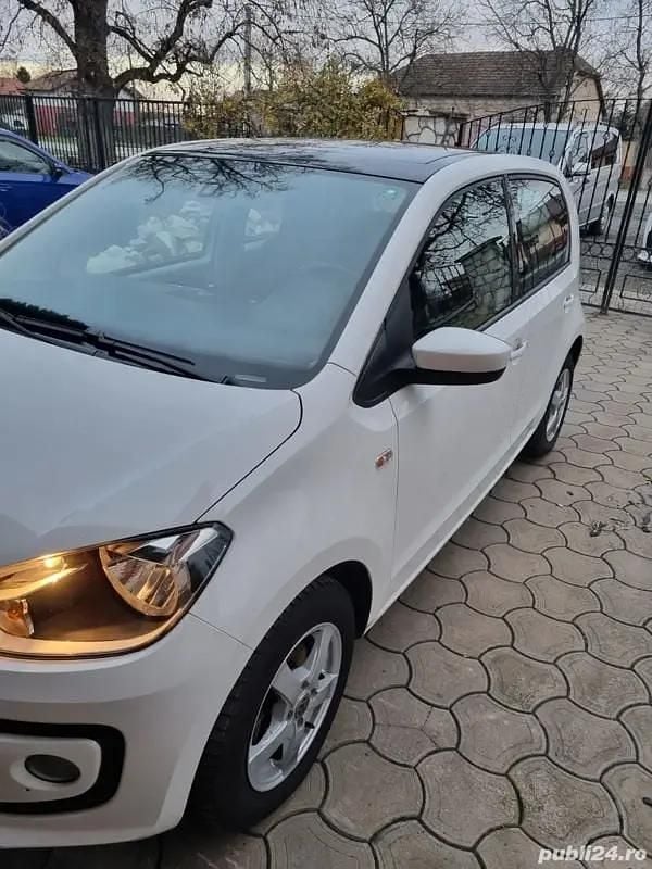 Second-hand VW up! 75 CP (55 kW) 2013 Hatchback