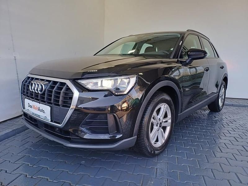 Negru normal Second-hand 2022 Audi Q3 SUV | 24.900 EUR (Super Preț) - Imagine 1/4