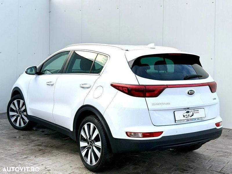 Second-hand Kia Sportage Spirit 115 CP (84 kW) 2016 Culoarealb SUV