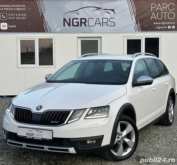 Alb Utilizat 2020 Skoda Octavia Scout Break | 12.450 EUR - Imagine 1/4