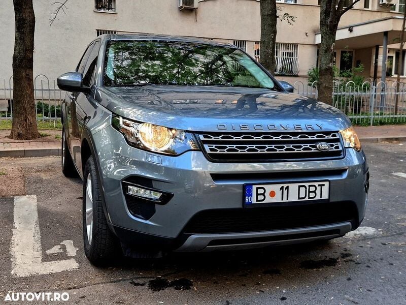 Gri Utilizat 2016 Land Rover Discovery Sport SE SUV | 12.570 EUR (Preț bun) - Imagine 1/4