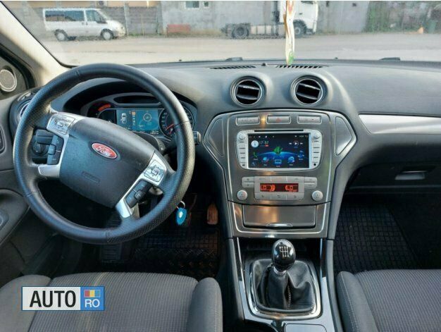 Albastru Utilizat 2009 Ford Mondeo Berlinǎ | 4.800 EUR (Preț OK) - Imagine 1/3