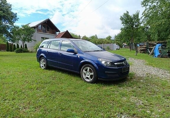 Second-hand Opel Astra 110 CP (80 kW) 2008 Albastru Break