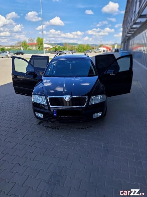 Negru Utilizat 2007 Skoda Octavia Style Berlinǎ | 3.100 EUR (Preț OK) - Imagine 1/4