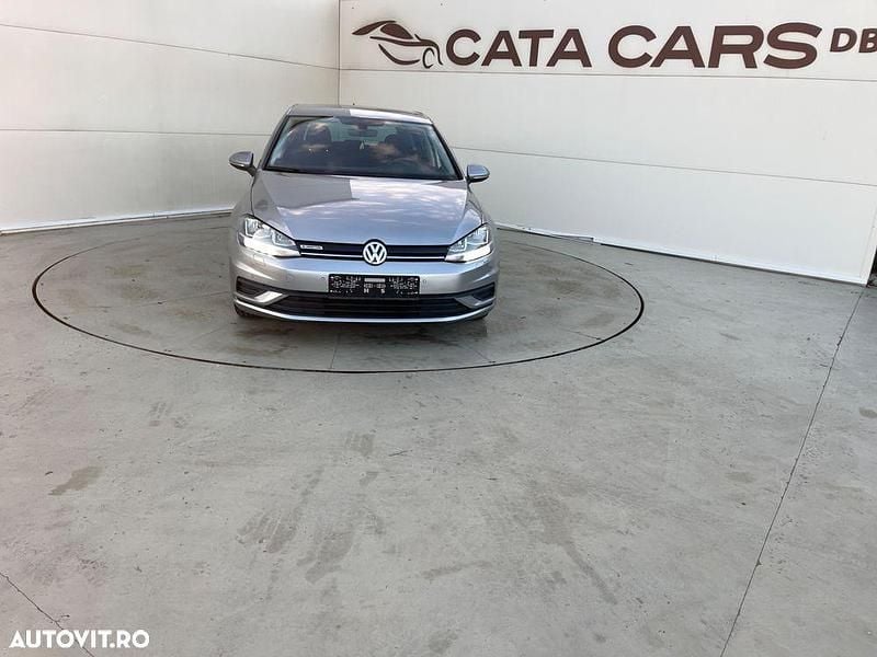 Culoaregri Utilizat 2019 VW Golf VII Comfortline Hatchback | 12.705 EUR (Preț bun) - Imagine 1/4