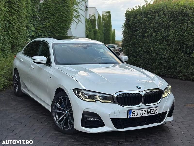 Culoarealb Utilizat 2020 BMW 330 Comfort Edition Berlinǎ | 33.700 EUR (Scump) - Imagine 1/4