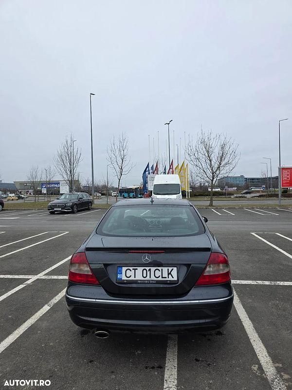 Second-hand Mercedes CLK220 Avantgarde 150 CP (110 kW) 2009 Culoarealbastru Coupe