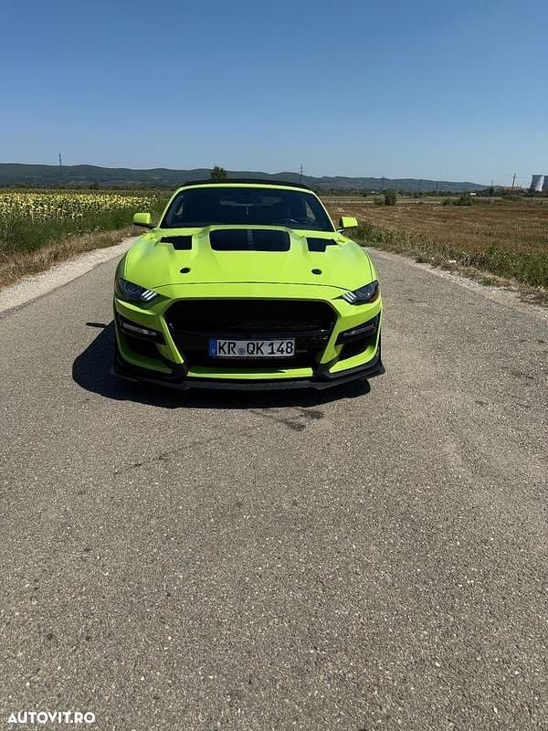 Culoareverde Utilizat 2020 Ford Mustang Cabrio | 28.500 EUR (Preț OK) - Imagine 1/4