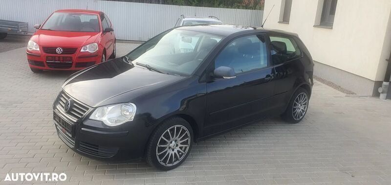 Negru Utilizat 2008 VW Polo Sportline Hatchback | 1.950 EUR (Preț OK) - Imagine 1/4