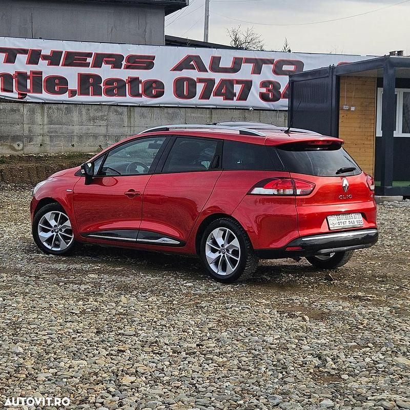 Second-hand Renault Clio GrandTour LIMITED 90 CP (66 kW) 2016 Culoarerosu Break