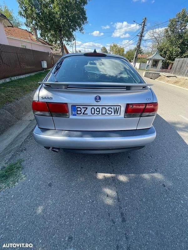 Second-hand Saab 9-3 Aero 205 CP (150 kW) 2002 Culoareargint Hatchback