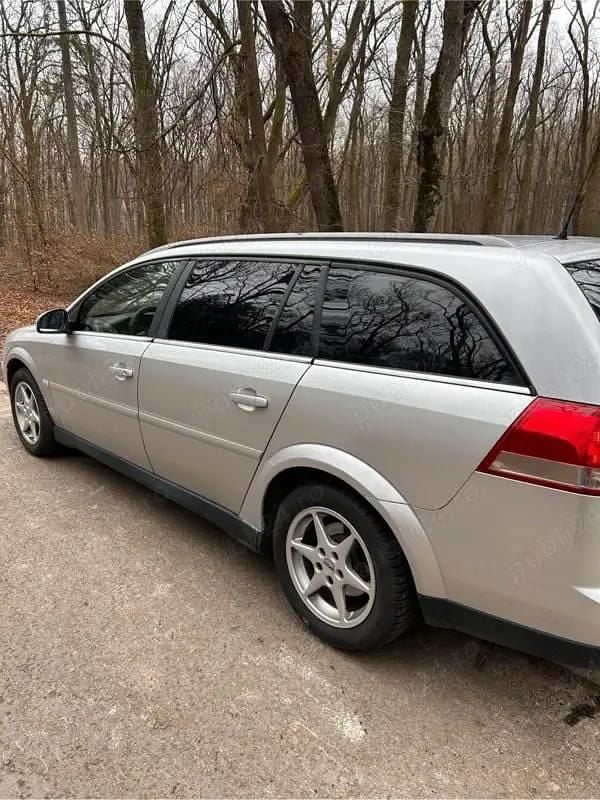 Second-hand Opel Vectra 120 CP (88 kW) 2005 Break