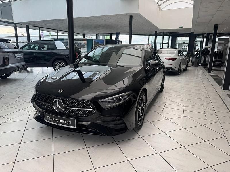Utilizat 2024 Mercedes A200 Advanced Plus | 39.933 EUR - Imagine 1/1