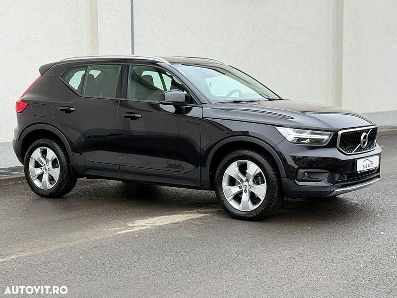 Second-hand Volvo XC40 Momentum 129 CP (94 kW) 2020 Culoarenegru SUV