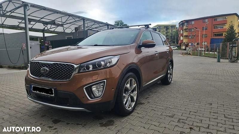 Second-hand Kia Sorento Platinum Edition 200 CP (147 kW) 2016 Culoaremaro SUV
