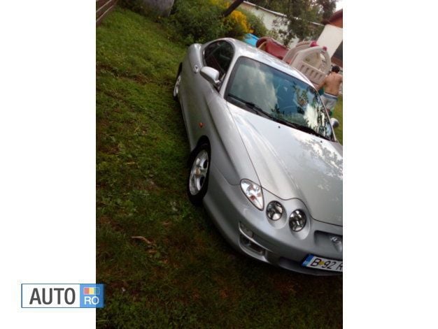 Argintiu Utilizat 2001 Hyundai Coupé Coupe | 1.450 EUR - Imagine 1/4