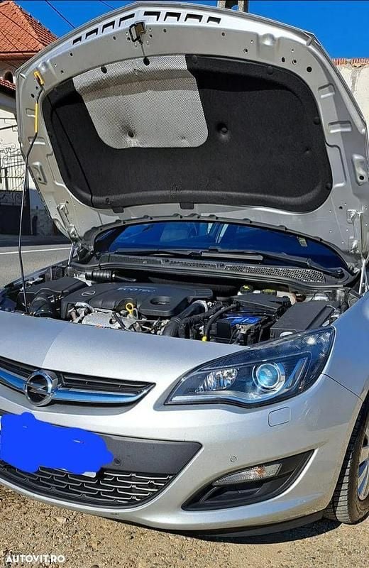 Culoaregri Utilizat 2015 Opel Astra Active Break | 5.800 EUR (Preț OK) - Imagine 1/4