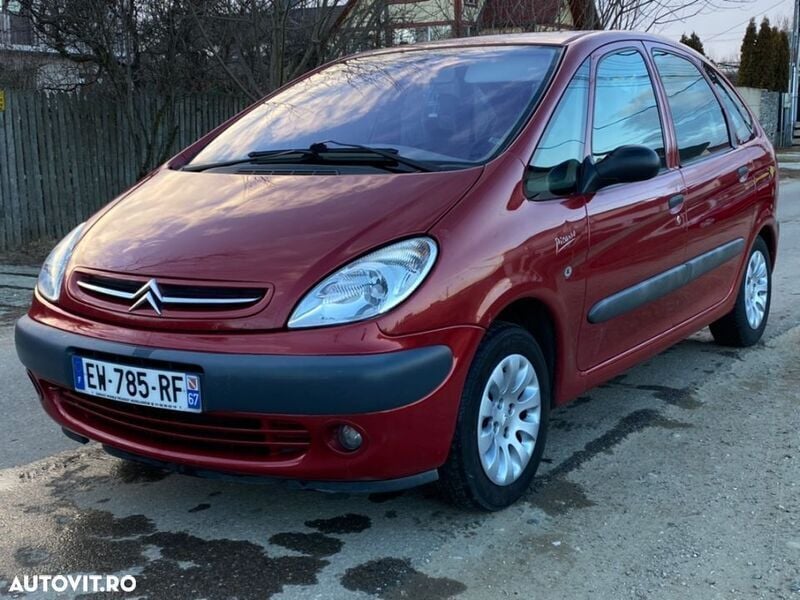 Rosu Utilizat 2001 Citroën Xsara | 1.850 EUR - Imagine 1/4