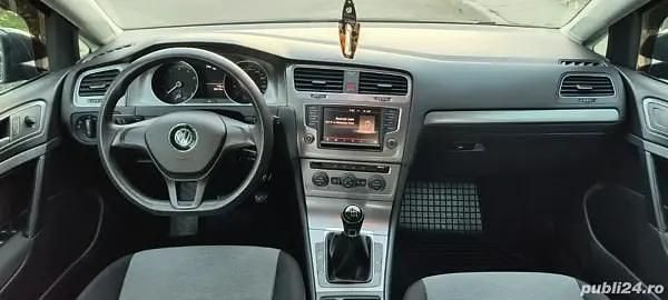 Second-hand VW Golf VII 110 CP (80 kW) 2016 Hatchback