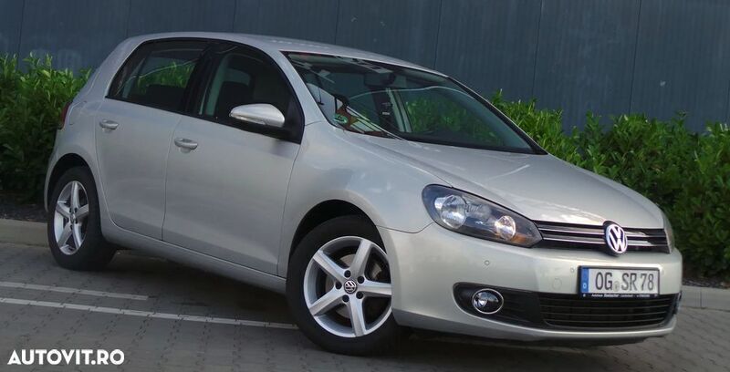 Gri Utilizat 2011 VW Golf VI Comfortline | 5.299 EUR (Preț OK) - Imagine 1/4
