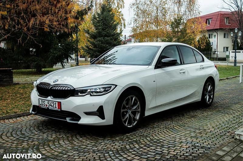 Second-hand BMW 318 Sport Line 150 CP (110 kW) 2020 Culoarealb Berlinǎ