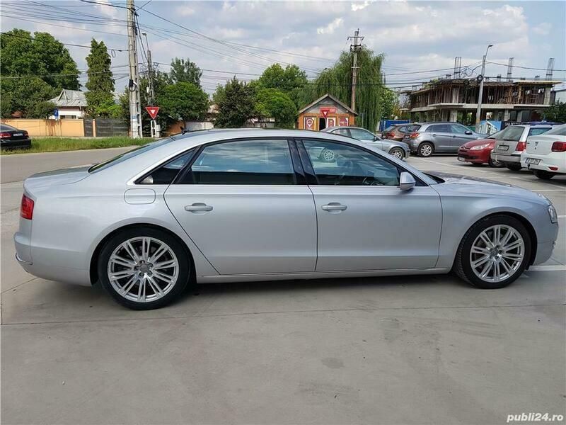 Second-hand Audi A8 Design 372 CP (273 kW) 2011 Argintiu Berlinǎ