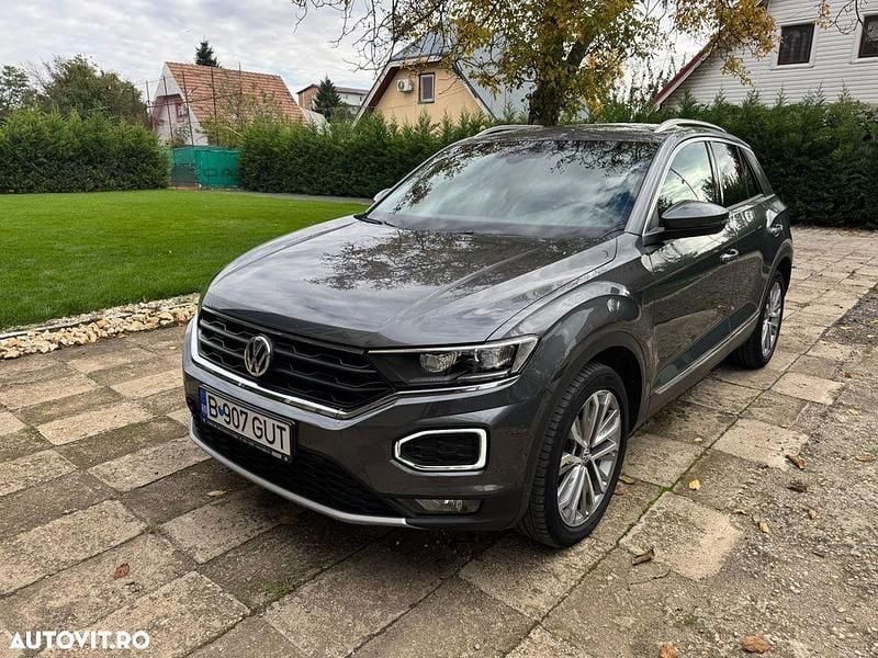 Culoaregri Utilizat 2018 VW T-Roc Design SUV | 20.500 EUR (Preț OK) - Imagine 1/4