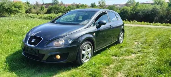 Utilizat 2011 Seat Leon Berlinǎ | 3.550 EUR (Preț bun) - Imagine 1/4