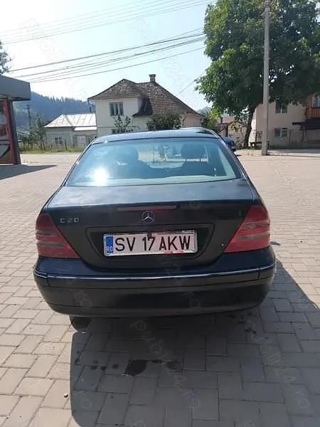 Utilizat 2001 Mercedes 200 | 2.000 EUR - Imagine 1/2