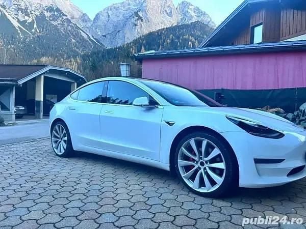 Second-hand Tesla Model 3 Performance 377 kW (513 CP) 2020 Berlinǎ