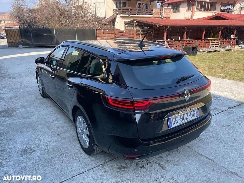 Second-hand Renault Megane E-Tech Intens 158 CP (116 kW) 2022 Culoarenegru Break