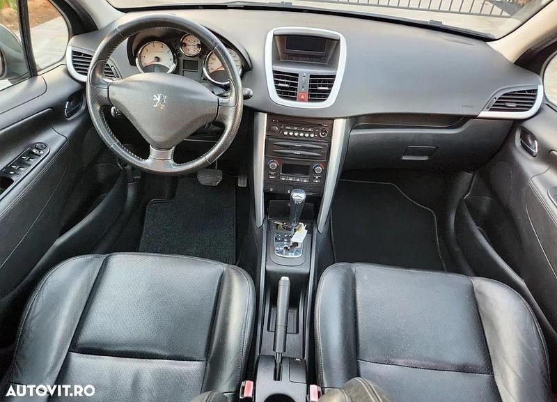 Second-hand Peugeot 207 Premium 120 CP (88 kW) 2010 Culoaregri Hatchback
