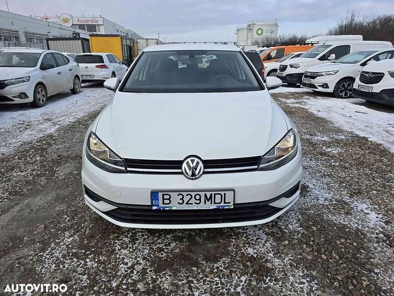 Culoarealb Utilizat 2020 VW Golf VII Hatchback | 11.650 EUR (Preț OK) - Imagine 1/4