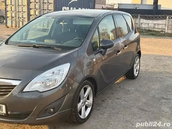 Utilizat 2011 Opel Meriva Monovolum | 3.000 EUR (Preț bun) - Imagine 1/4