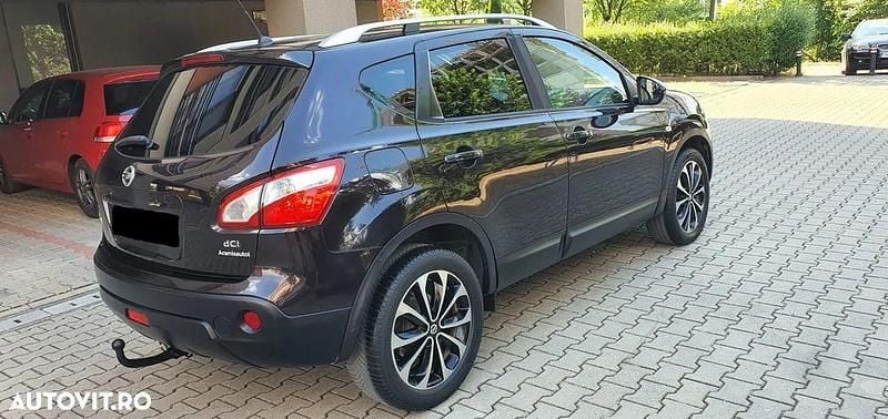 Second-hand Nissan Qashqai 150 CP (110 kW) 2011 Culoarealte culori SUV
