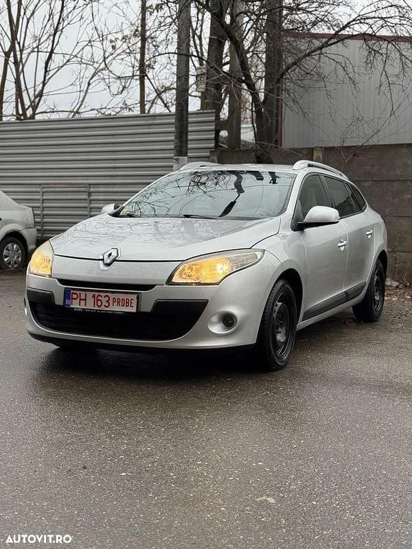 Second-hand Renault Mégane GrandTour 110 CP (80 kW) 2010 Culoareargint Break