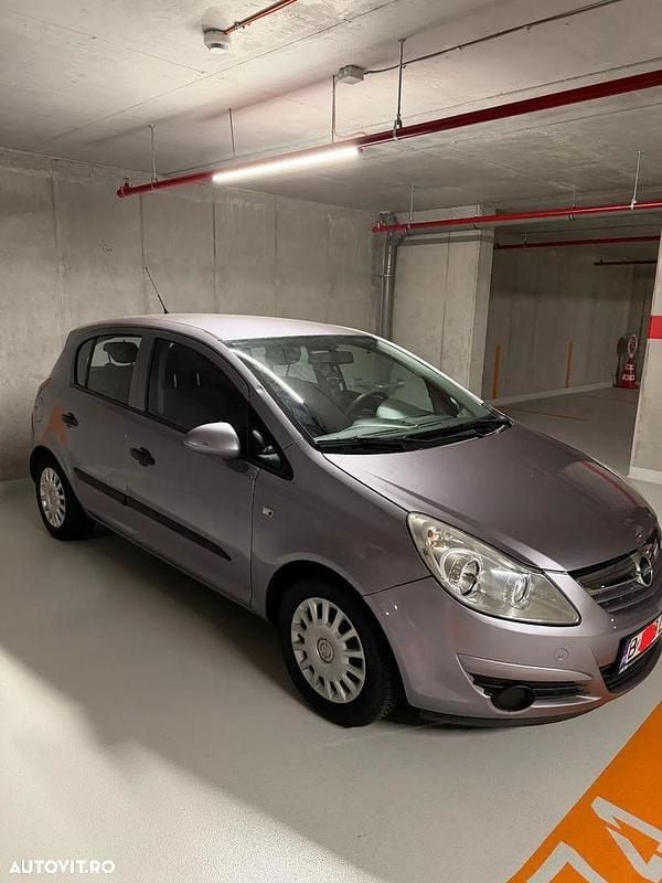 Second-hand Opel Corsa Cosmo 80 CP (58 kW) 2007 Culoarealte culori Hatchback