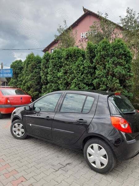 Utilizat 2006 Renault Clio II Hatchback | 2.700 EUR (Scump) - Imagine 1/4