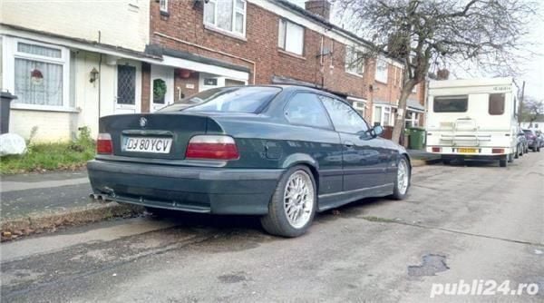 Second-hand BMW 318 Sport Line 145 CP (106 kW) 1996 Verde Coupe